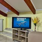 La Casa Di Malu -5min Centro-porto-acquario-stadio-free Parking